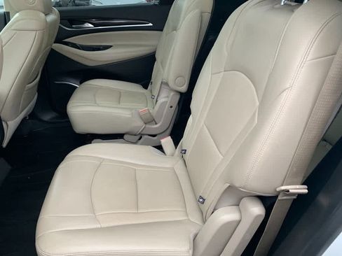 Used 2020 Buick Enclave Essence w/ Sound and Sites Package image 18