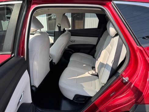 Used 2025 Hyundai Tucson SEL FWD image 9