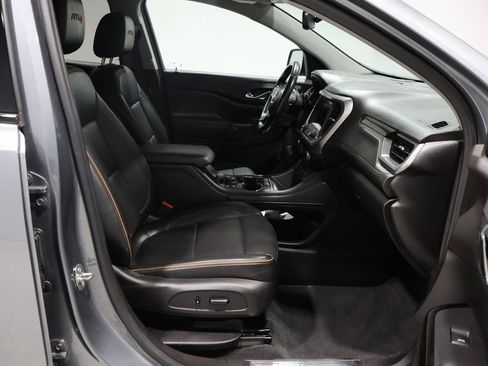Used 2022 GMC Acadia AT4 image 7