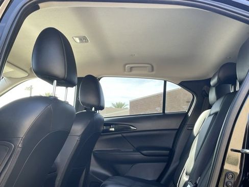 Used 2025 Mitsubishi Eclipse Cross Black Edition image 11