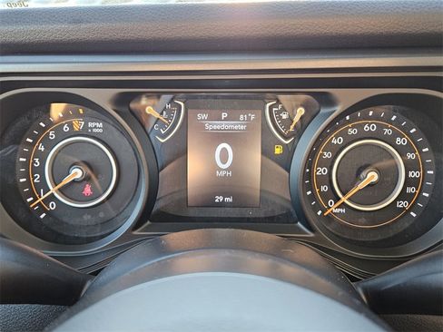 New 2025 Jeep Gladiator Sport image 23