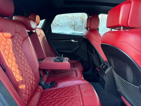 Used 2023 Audi SQ5 Premium Plus w/ Premium Plus Package image 32