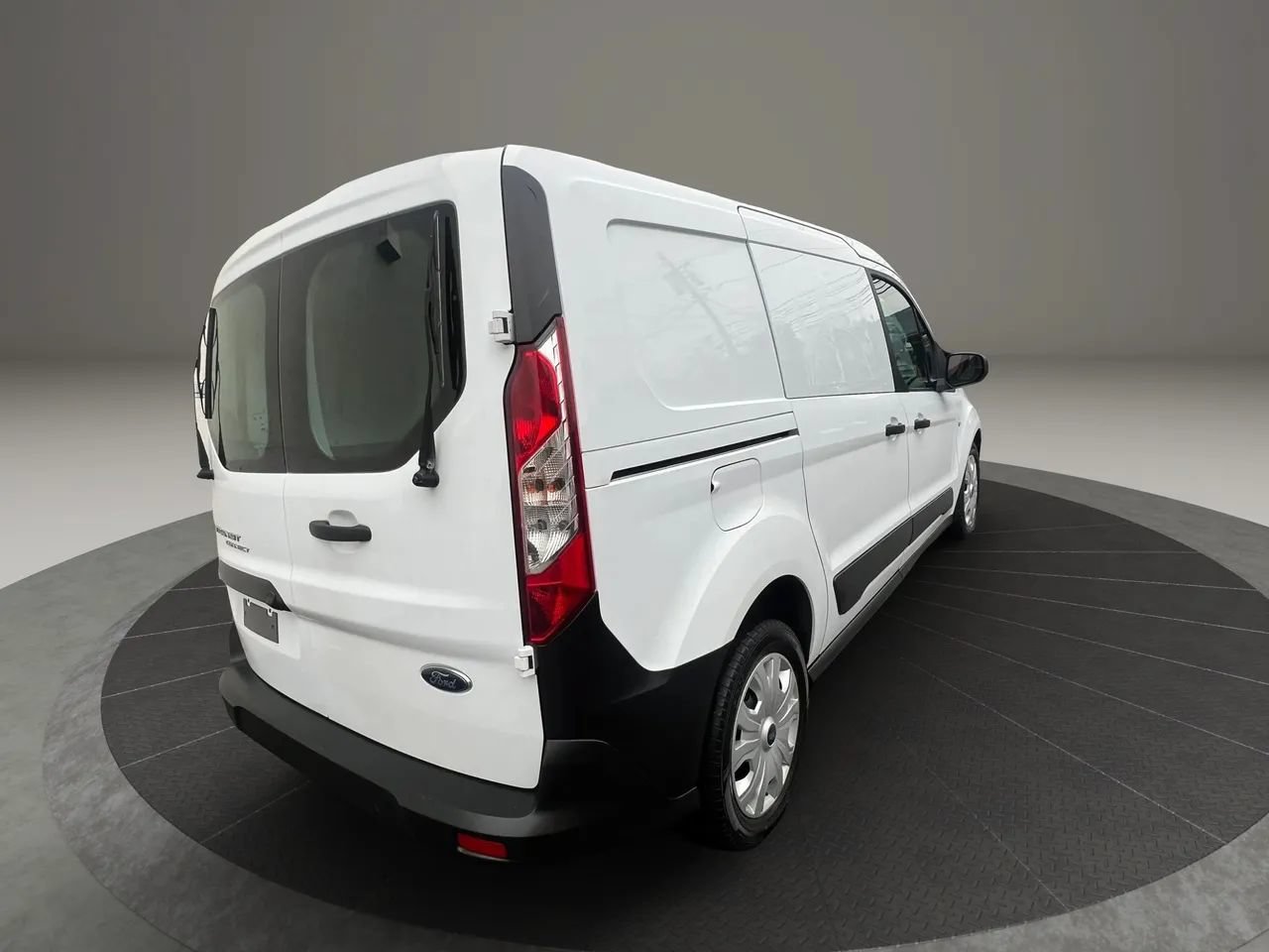 Used 2021 Ford Transit Connect XL FWD image 5