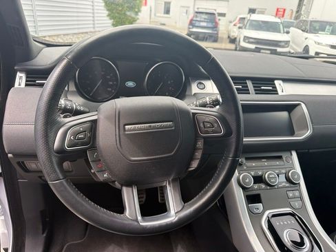 Used 2017 Land Rover Range Rover Evoque HSE Dynamic AWD/4WD image 17