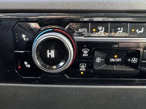 Certified 2022 Chevrolet Silverado 1500 LT w/ Protection Package image 15