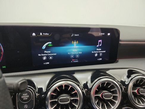 Used 2022 Mercedes-Benz A 220 image 9