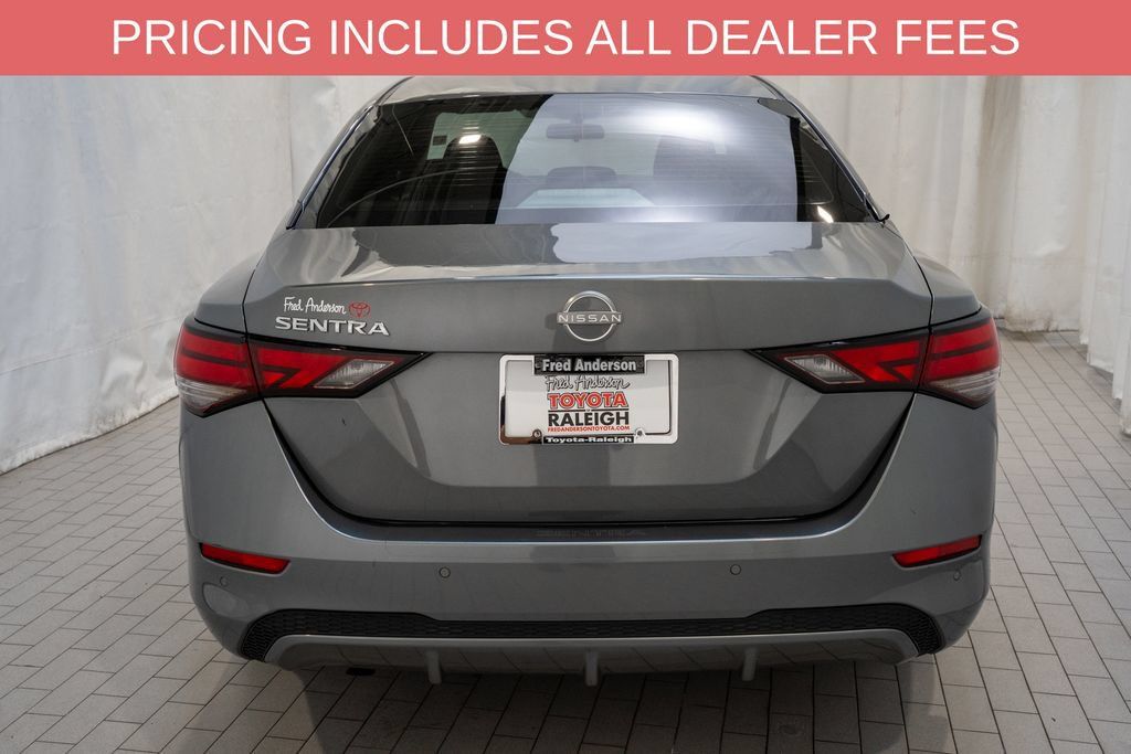 Used 2024 Nissan Sentra S w/ Lighting Package FWD image 4