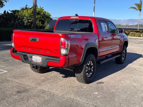 Used 2023 Toyota Tacoma TRD Off-Road image 8