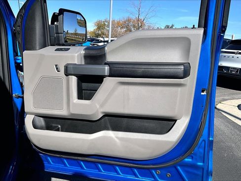 Used 2016 Ford F150 XLT image 22