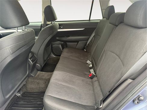 Used 2014 Subaru Outback 2.5i Premium image 13