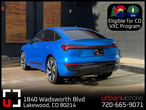 Used 2024 Audi Q8 e-tron Prestige AWD/4WD image 3