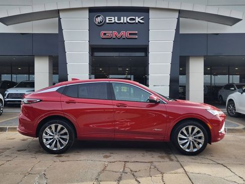 New 2026 Buick Envista Avenir image 3