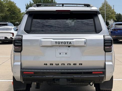 Used 2025 Toyota 4Runner TRD Sport Premium AWD/4WD image 5