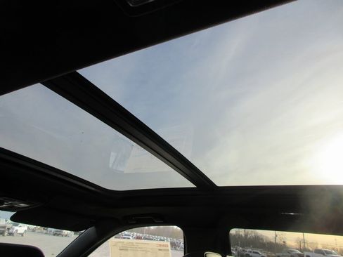 New 2026 GMC Yukon AT4 Ultimate image 15