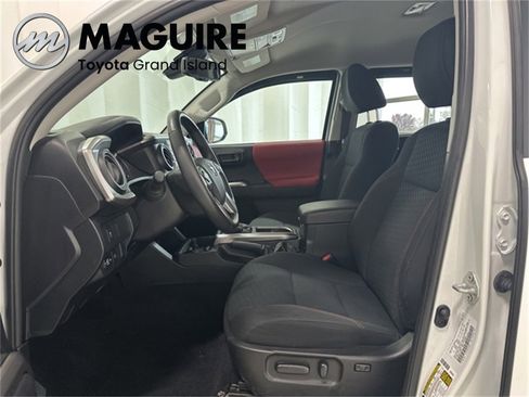 Used 2023 Toyota Tacoma SR5 image 3