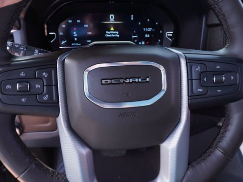 Certified 2024 GMC Yukon XL Denali image 20
