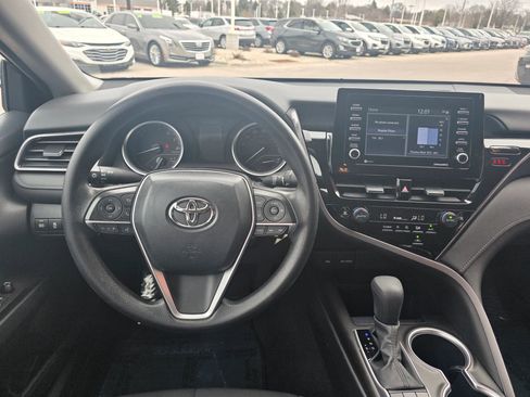 Used 2024 Toyota Camry LE image 11