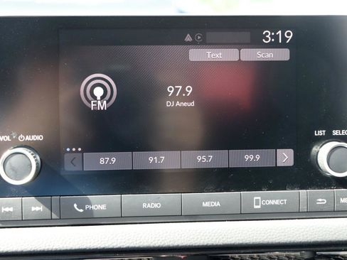 Used 2026 Honda Civic LX image 26