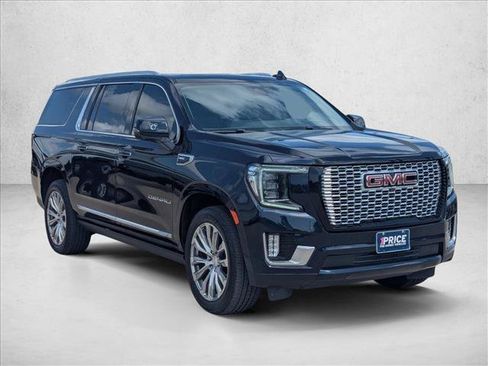 Used 2023 GMC Yukon XL Denali RWD image 3