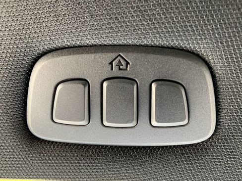 New 2025 Ford F350 Platinum w/ Tremor Off-Road Package image 36