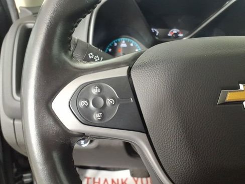 Used 2022 Chevrolet Colorado LT w/ LT Convenience Package image 15