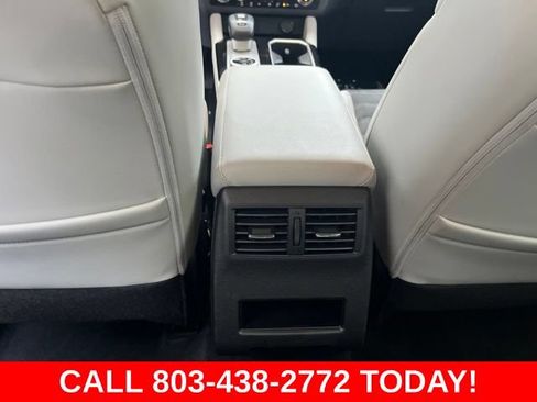Used 2025 Mitsubishi Outlander SE AWD/4WD image 15