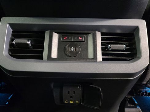 Used 2025 Ford F250 Lariat w/ Lariat Ultimate Package image 25