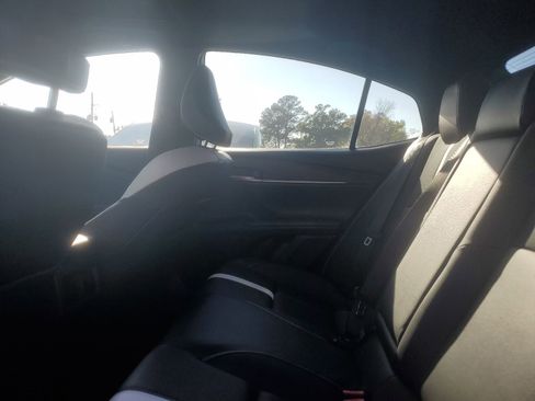 Used 2025 Toyota Camry SE w/ Multimedia Upgrade Package image 12