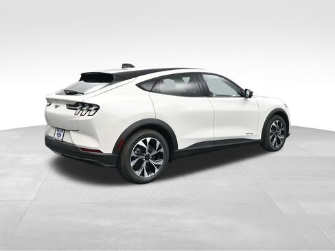 New 2025 Ford Mustang Mach-E Select image 8