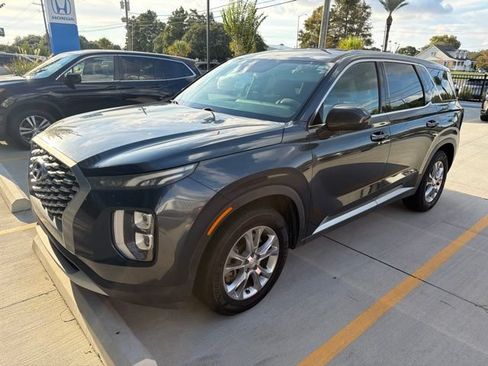 Used 2020 Hyundai Palisade SE FWD image 1