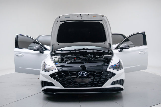 Used 2021 Hyundai Sonata SEL Plus w/ Tech Package FWD image 16