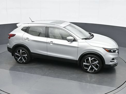 Used 2021 Nissan Rogue Sport SL w/ Premium Package AWD/4WD image 23