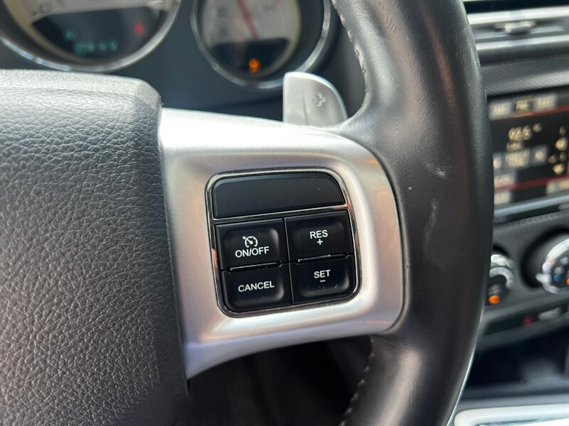 Used 2013 Dodge Challenger SXT Plus RWD image 22