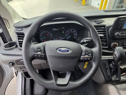 Used 2025 Ford Transit 250 Low Roof w/ Exterior Upgrade Package RWD image 18