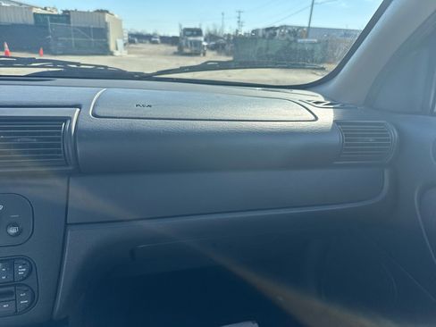 Used 2006 Dodge Stratus SXT image 36