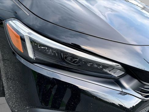 Used 2024 Honda Civic Sport image 28
