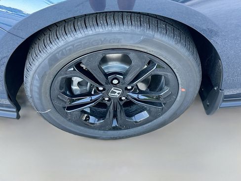 New 2025 Honda Accord SE image 25