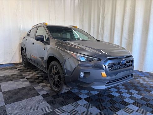 Used 2024 Subaru Crosstrek 2.5i Wilderness w/ Wilderness Package image 3