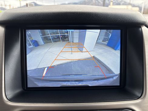 Used 2016 GMC Yukon Denali w/ Open Road Package image 22