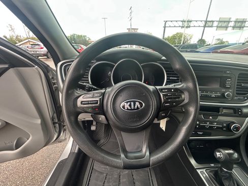 Used 2014 Kia Optima LX FWD image 8