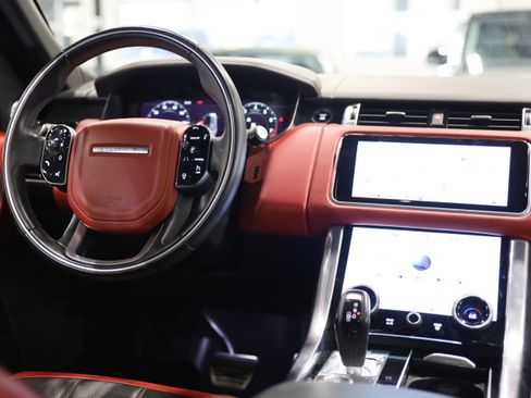 Used 2018 Land Rover Range Rover Sport HSE Dynamic image 33