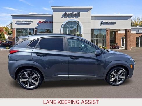 Used 2021 Hyundai Kona Ultimate w/ Cargo Package AWD/4WD image 7