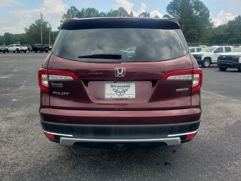 Used 2021 Honda Pilot Touring image 8