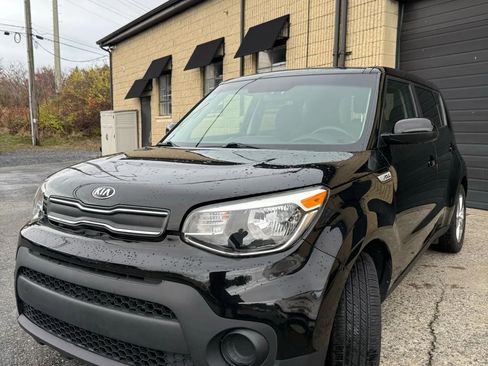 Used 2018 Kia Soul image 3