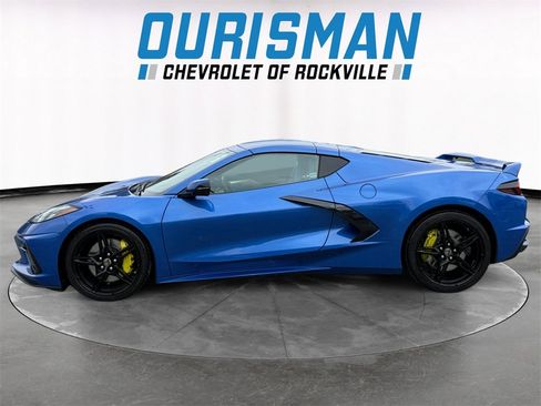 Used 2021 Chevrolet Corvette Stingray Premium Cpe w/ Z51 Performance Package image 3