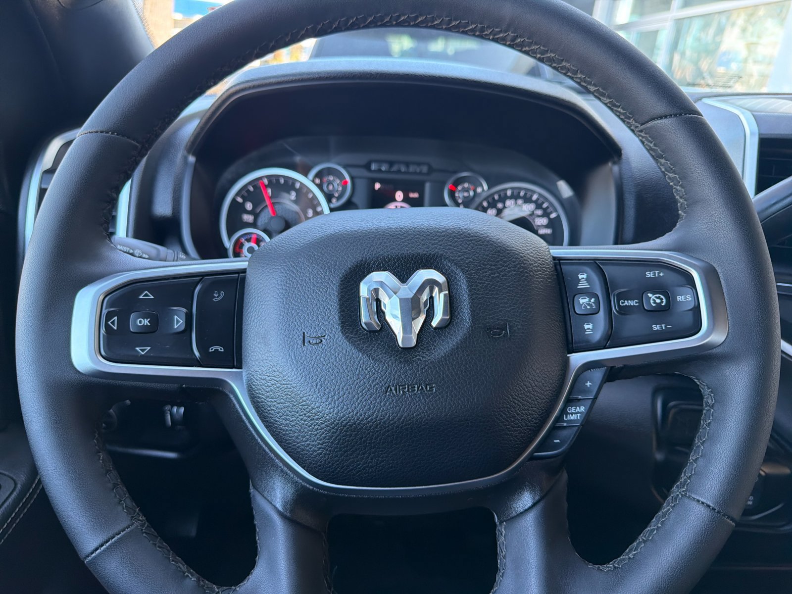 Used 2025 RAM 2500 Big Horn AWD/4WD image 25