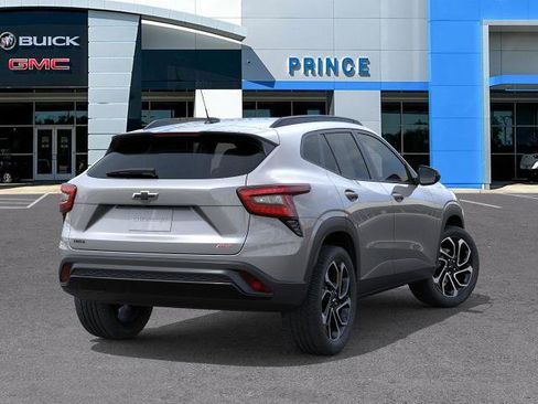 New 2026 Chevrolet Trax RS w/ Driver Confidence Package image 4