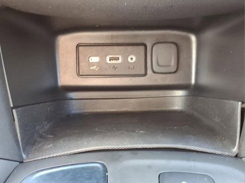 Used 2024 Chevrolet Equinox LT w/ LPO, Floor Liner Package FWD image 20