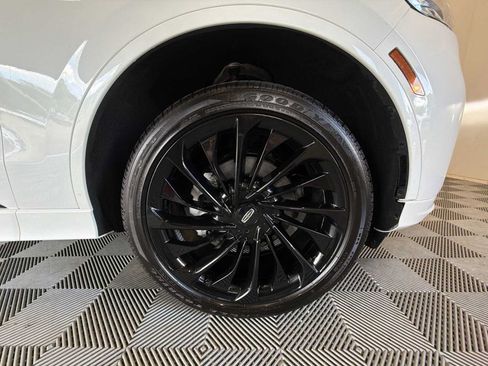 Used 2026 Lincoln Aviator Reserve w/ Jet Appearance Package AWD/4WD image 19