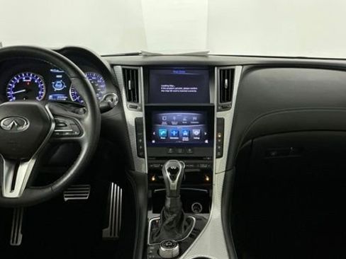Used 2017 INFINITI Q60 3.0t Sport RWD image 15